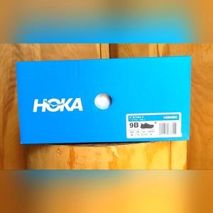 Hoka Bondi 8 size 9 - New in box